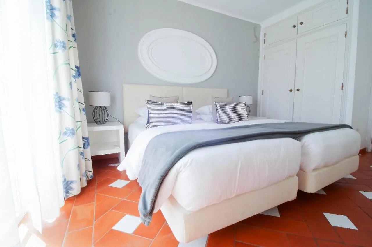 Baluarte Da Vila Apartments Lagos