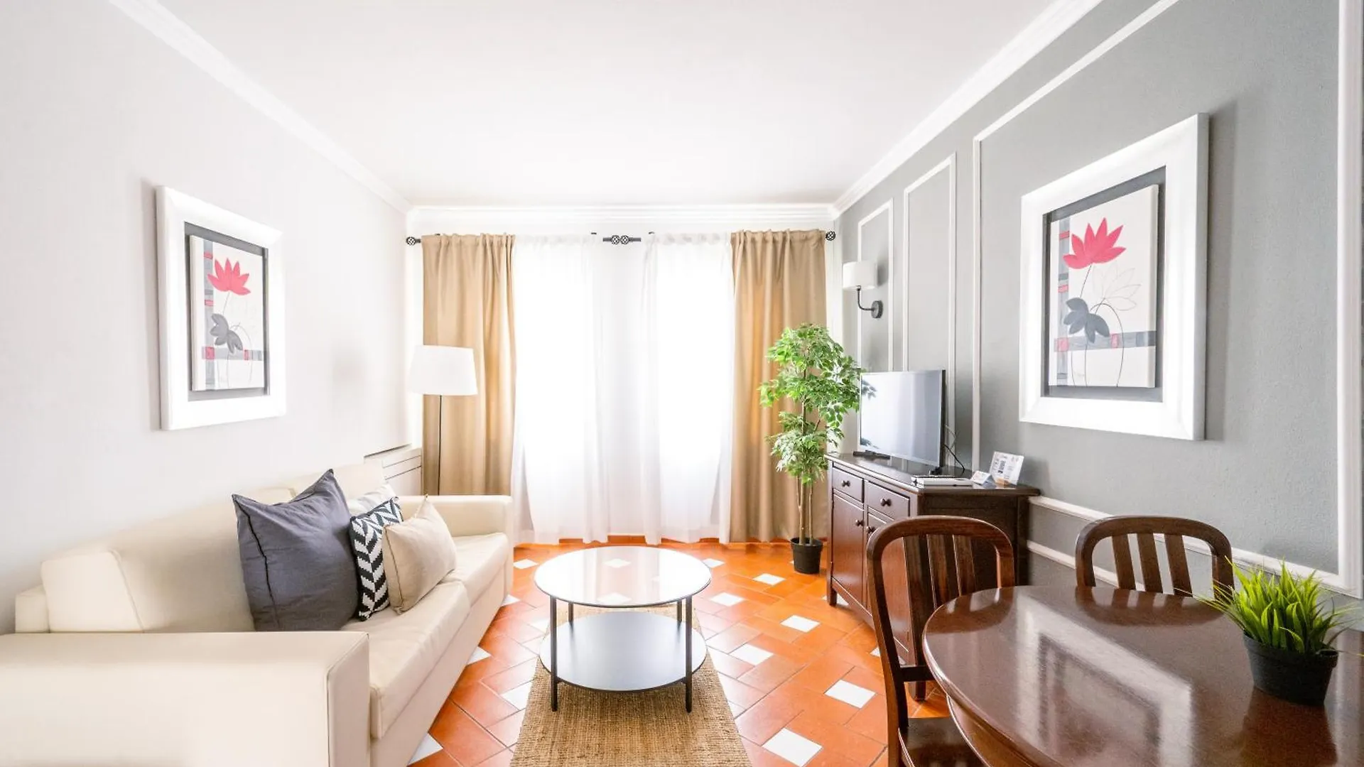 Baluarte Da Vila Apartments Lagos