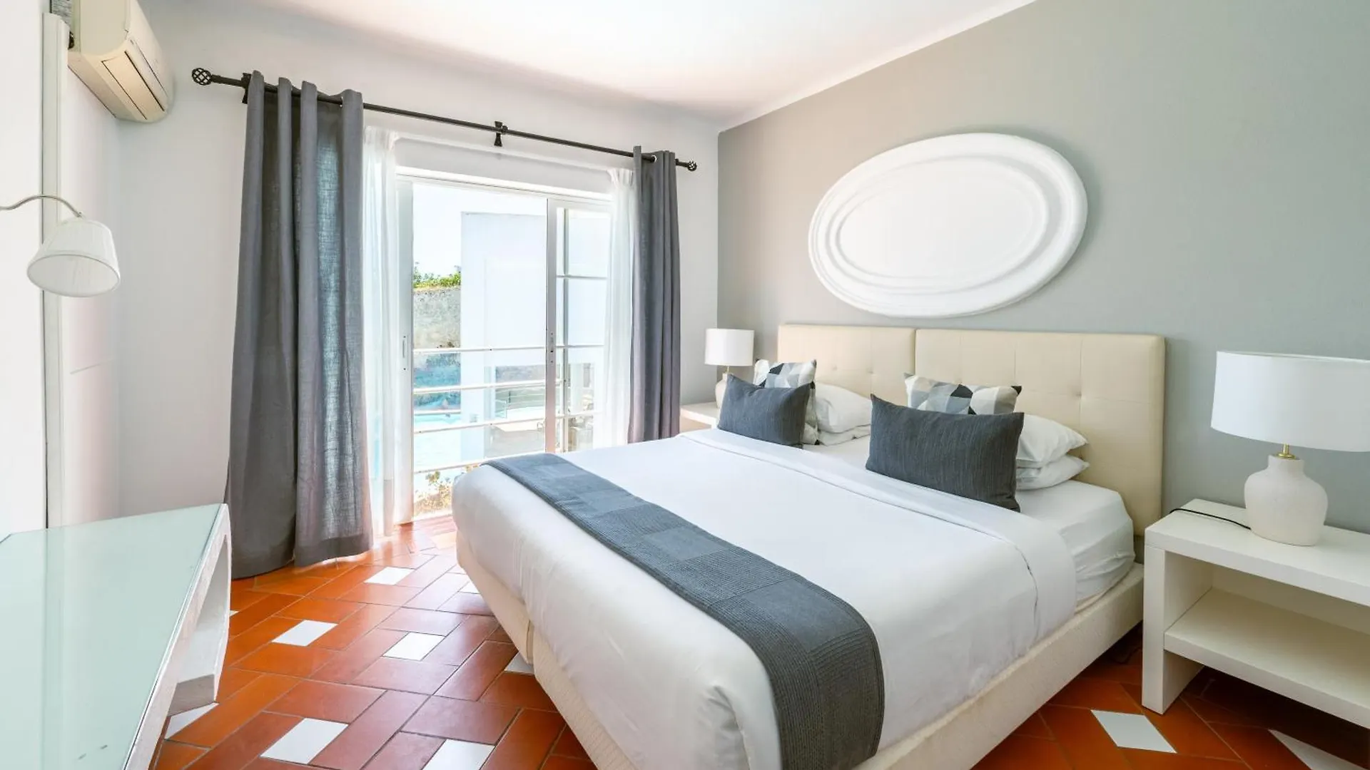 Baluarte Da Vila Apartments Lagos